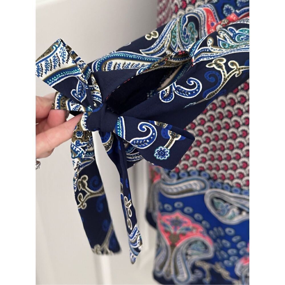 Forever 21 Contemporary Paisley Mini Dress in small - Picture 3 of 9